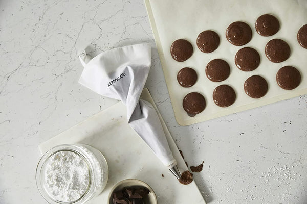 Kenwood KWSD100 Set Décoration Pâtisserie Douceurs Spatule Sac À Fondant Stand